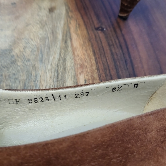 Salvatore Ferragamo Pumps Suede with Snake/Scale Heel Caramel/Brown Women's 8.5 - Picture 5 of 13